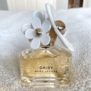 Marc Jacobs Daisy Perfume